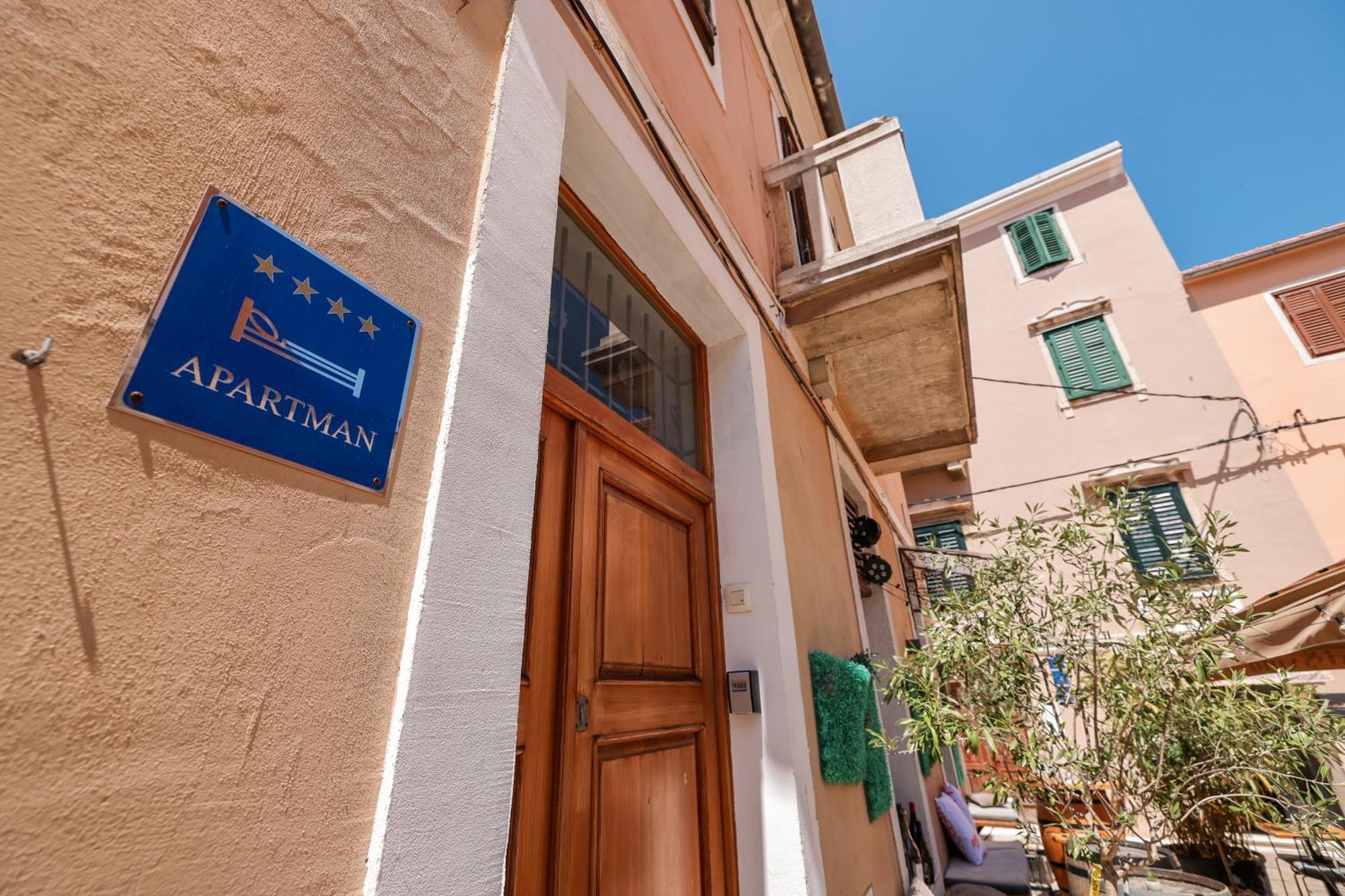 M&D Old Town Zadar Luxury Apartment Екстериор снимка